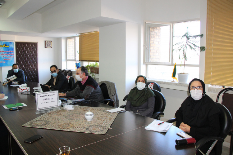 جلسه پایش شاخص های گروه گسترش ، سالن جلسات مرکز بهداشت استان مرکزی، ۱۵ بهمن ماه