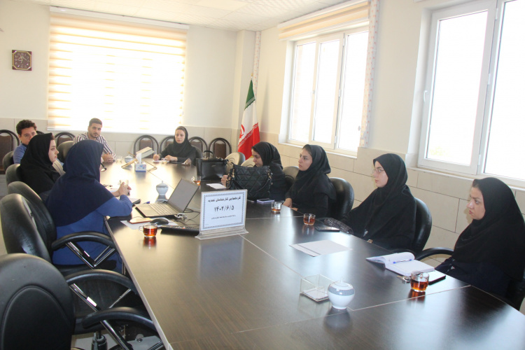 گردهمائی کارشناسان تغذیه ، سالن جلسات مرکز بهداشت استان مرکزی،۵ شهریور ماه