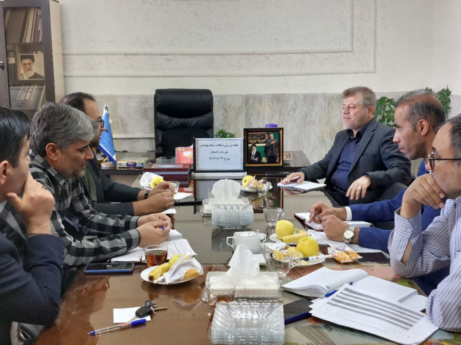 نشست بررسی چالش‌های شبکه بهداشت کمیجان با حضور معاون بهداشت استان